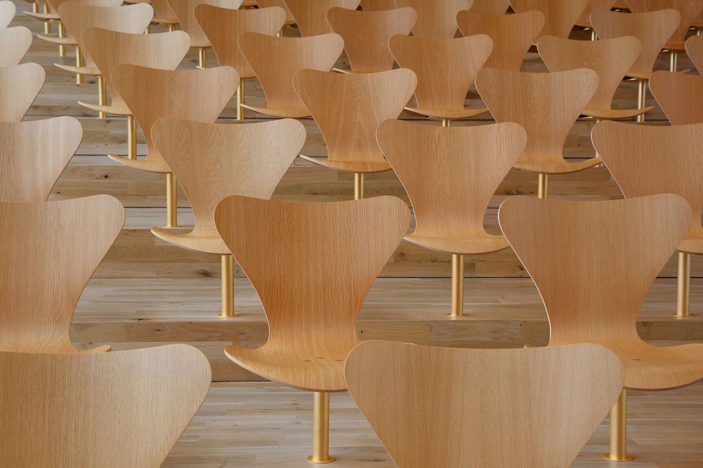 Arne Jacobsen Series 7 Helsingör