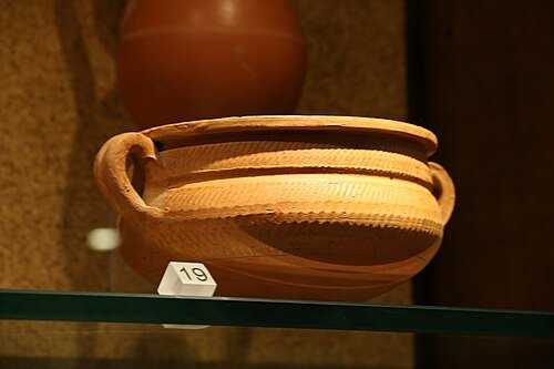 Terra Sigillata: The Ancient Roman Slip That Makes Its Own Glaze