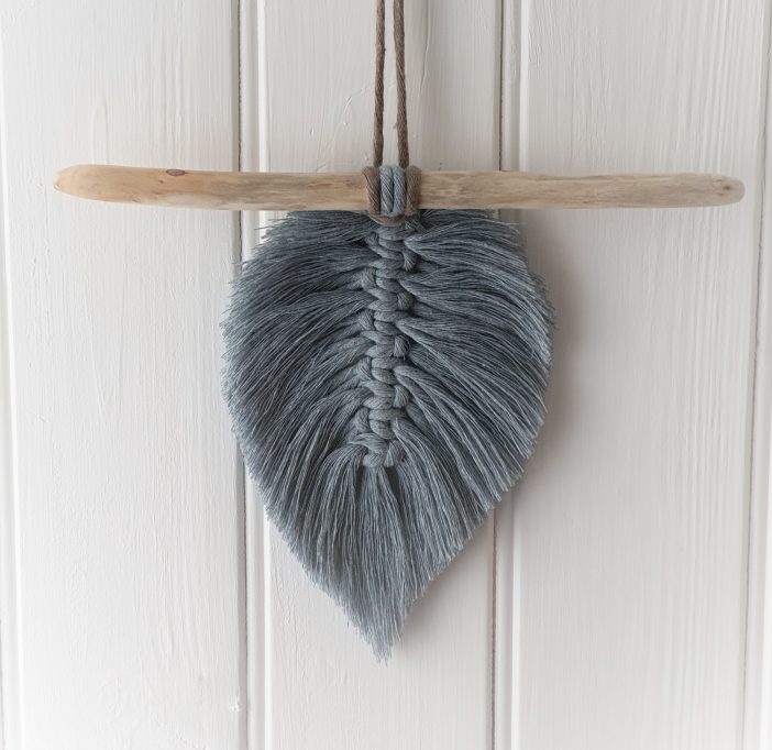 Free Macrame Feather Pattern with Video